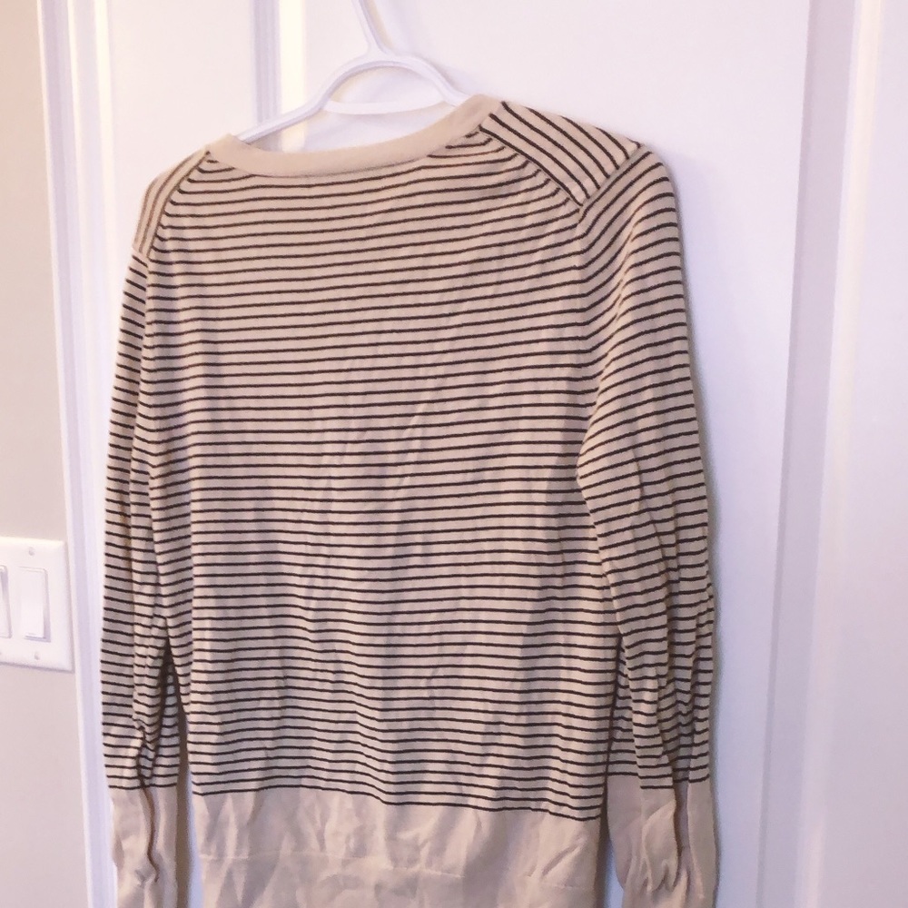 🎉:Cardigan - Picture 4 of 4